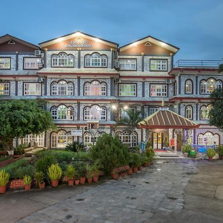 Avocado Orchid Resort Hetauda Buitenkant foto