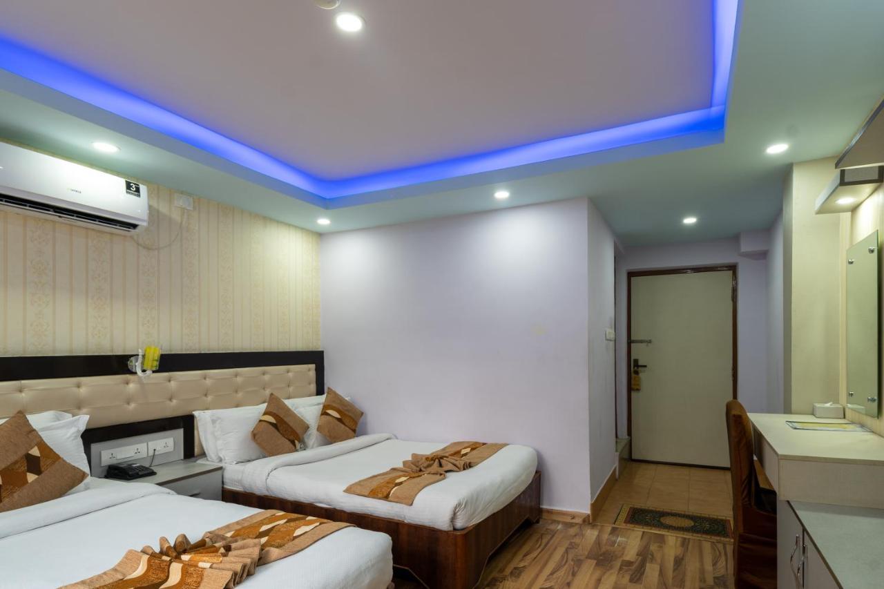 Avocado Orchid Resort Hetauda Buitenkant foto