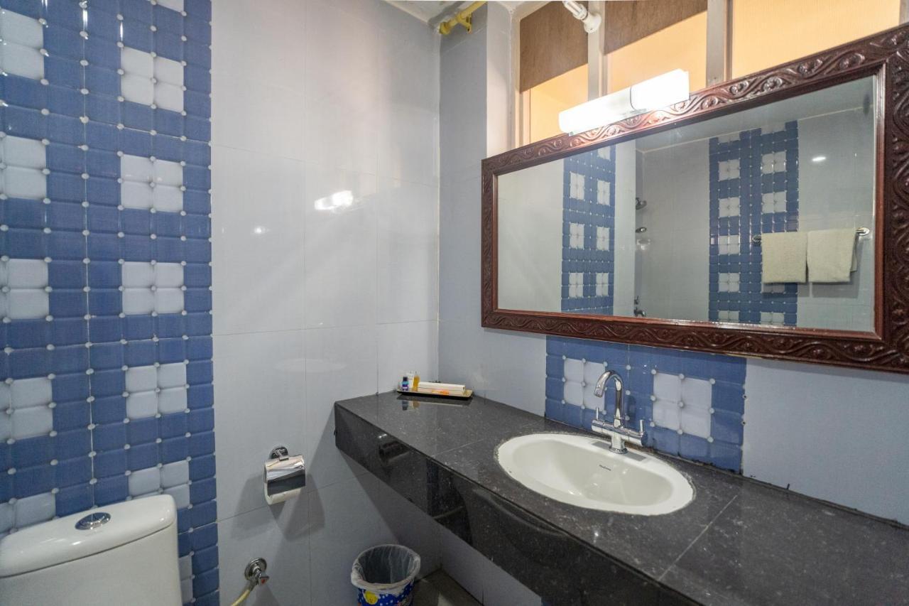 Avocado Orchid Resort Hetauda Buitenkant foto