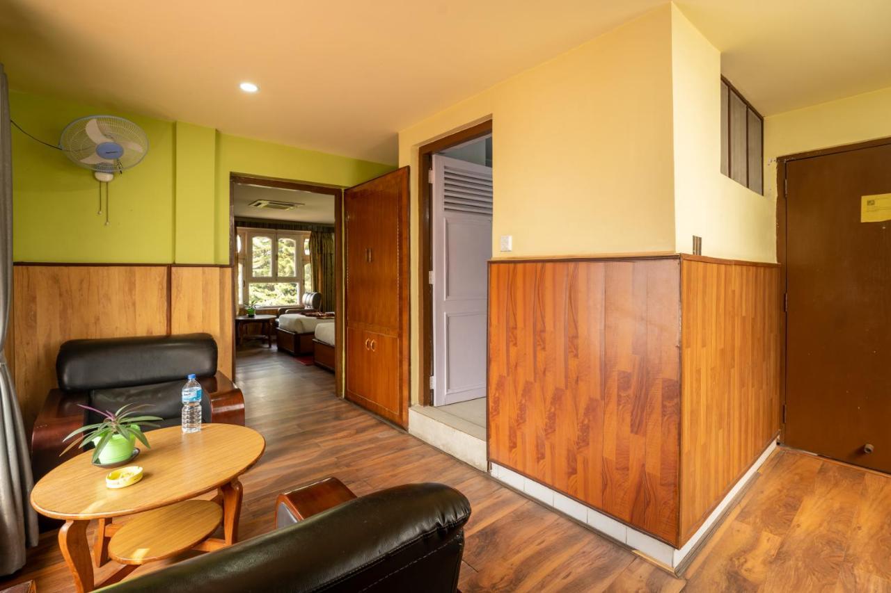 Avocado Orchid Resort Hetauda Buitenkant foto