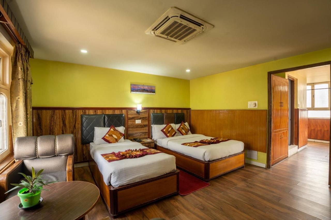 Avocado Orchid Resort Hetauda Buitenkant foto