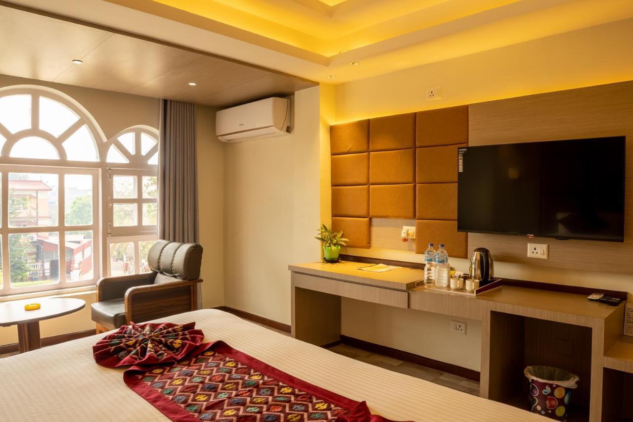 Avocado Orchid Resort Hetauda Buitenkant foto
