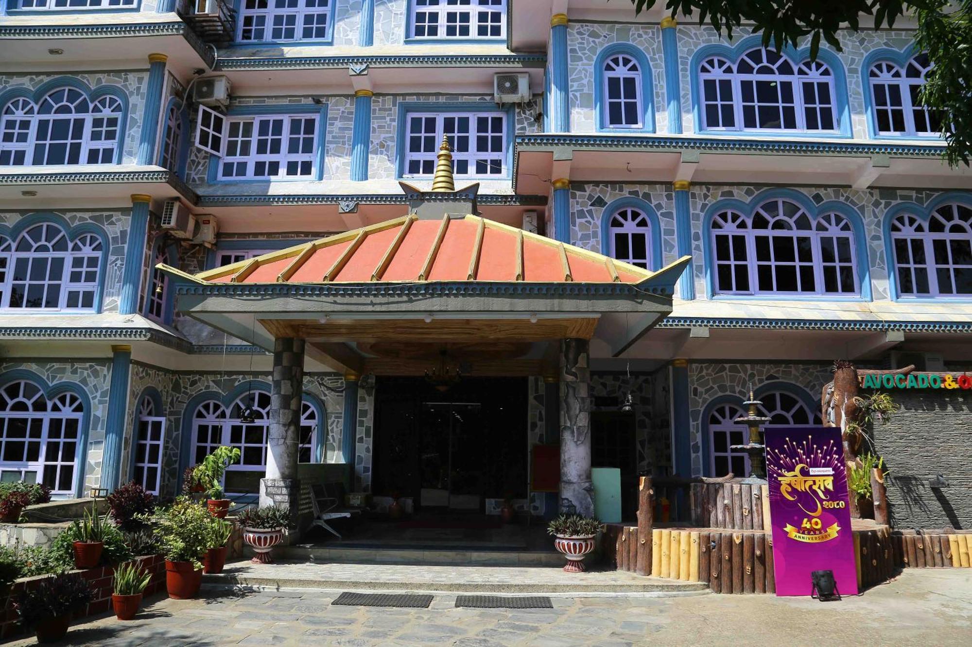 Avocado Orchid Resort Hetauda Buitenkant foto