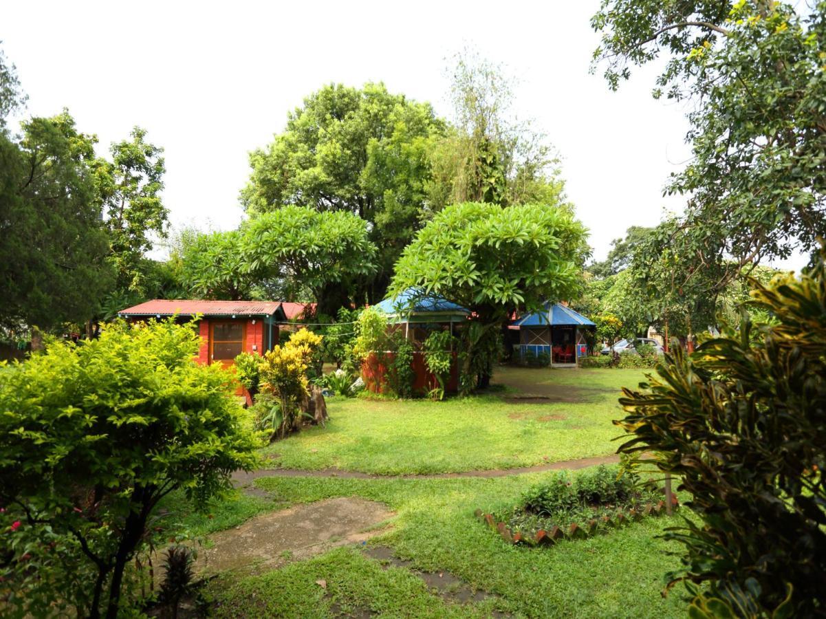 Avocado Orchid Resort Hetauda Buitenkant foto